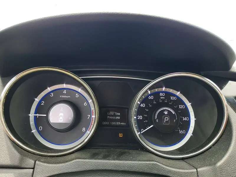 2011 HYUNDAI SONATA LIMITED  