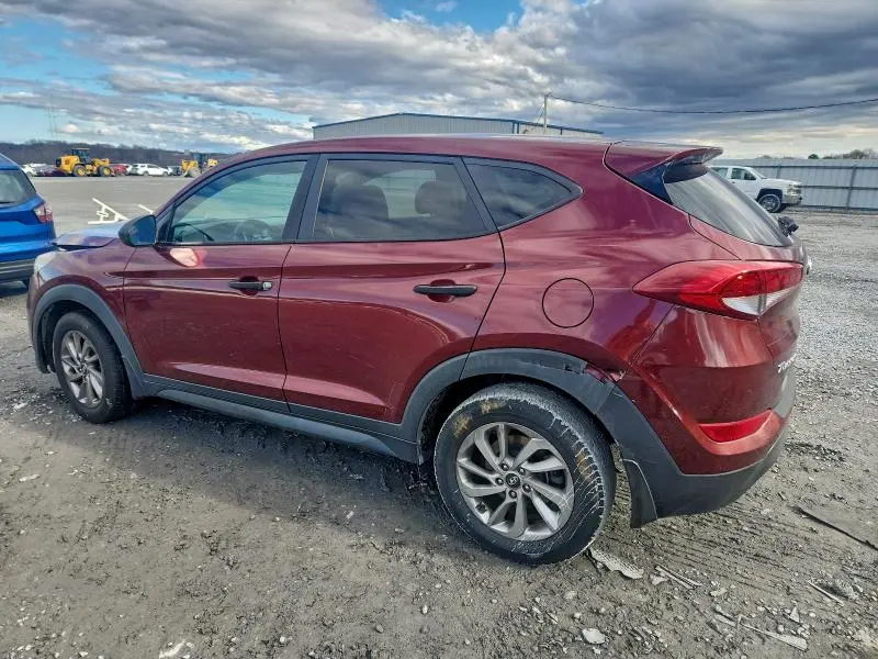 2016 HYUNDAI TUCSON SE  