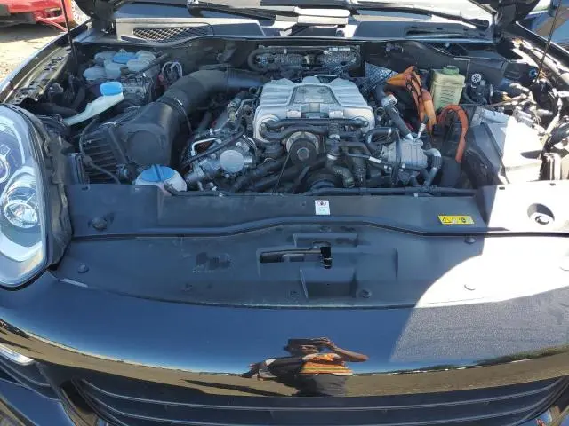 2016 PORSCHE CAYENNE SE HYBRID  