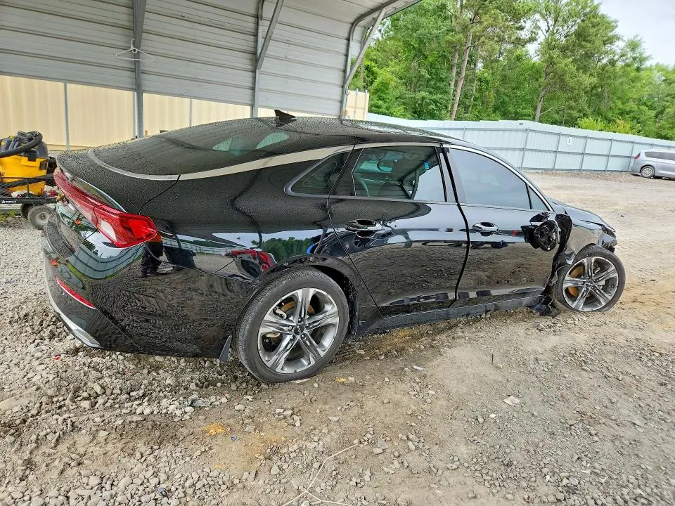 2022 KIA K5 EX  