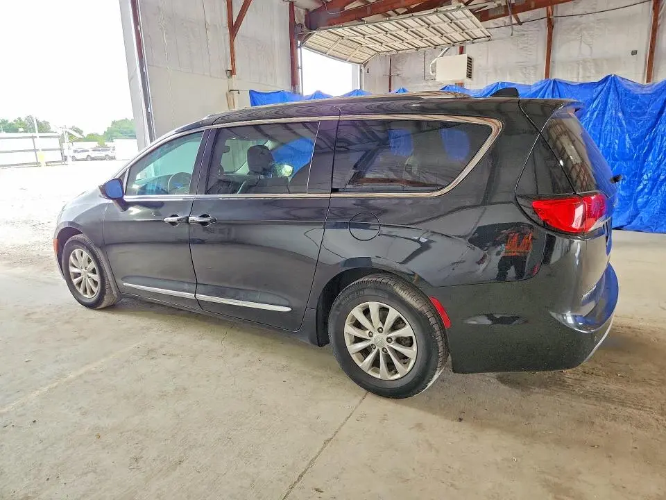 2019 CHRYSLER PACIFICA TOURING L  