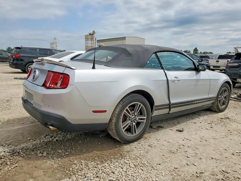 2010 FORD MUSTANG   