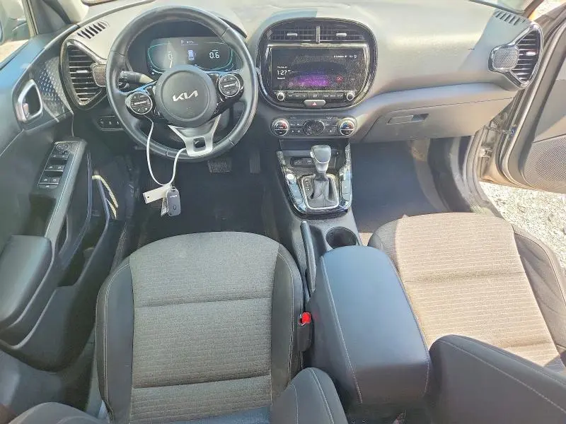 2024 KIA SOUL EX  
