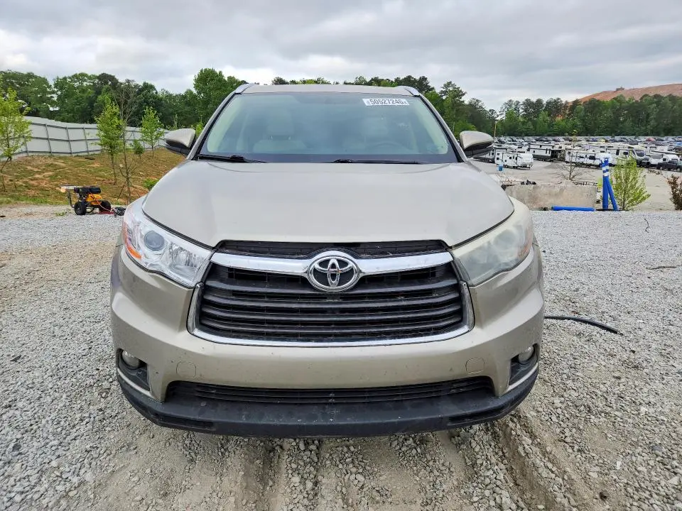 2015 TOYOTA HIGHLANDER XLE  