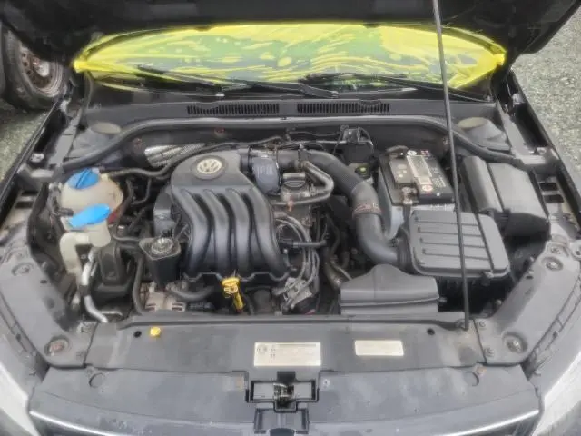 2015 VOLKSWAGEN JETTA BASE  