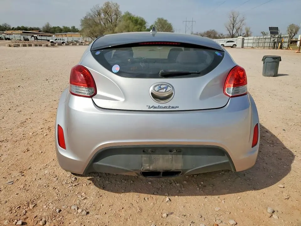 2012 HYUNDAI VELOSTER BASE  