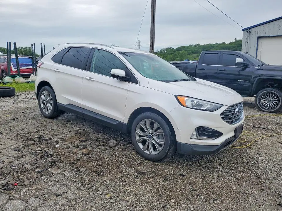 2019 FORD EDGE TITANIUM  
