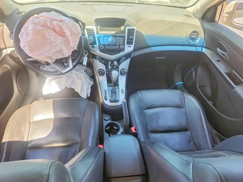 2012 CHEVROLET CRUZE LT  