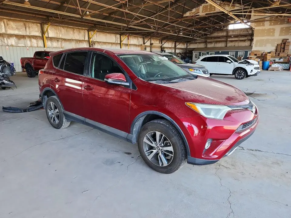 2018 TOYOTA RAV4 XLE  