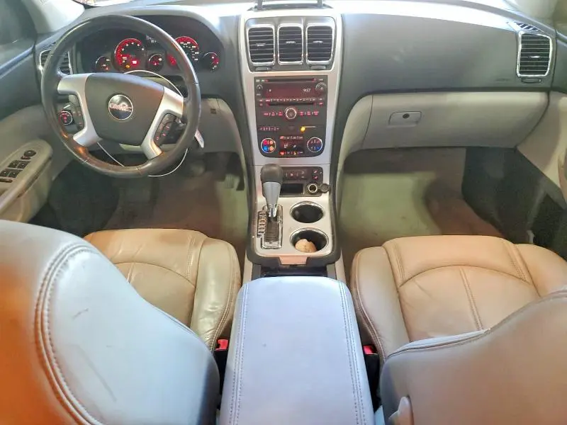 2010 GMC ACADIA SLT-1  