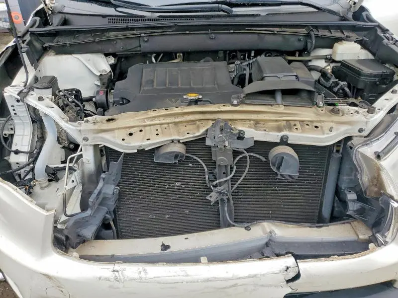 2014 TOYOTA HIGHLANDER XLE  