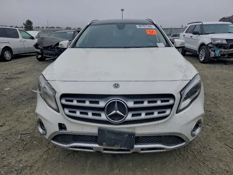 2019 MERCEDES-BENZ GLA 250  