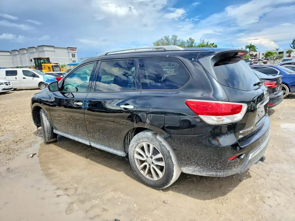 2015 NISSAN PATHFINDER S  