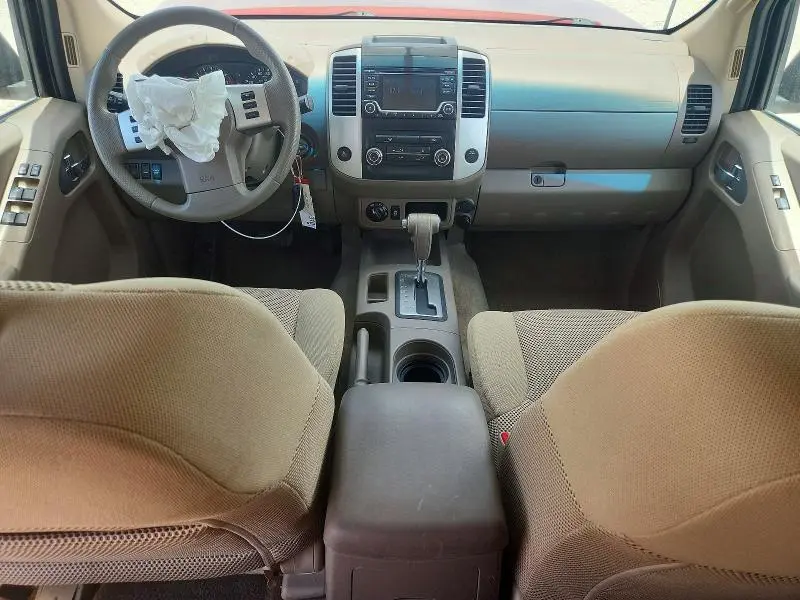 2016 NISSAN FRONTIER SV  