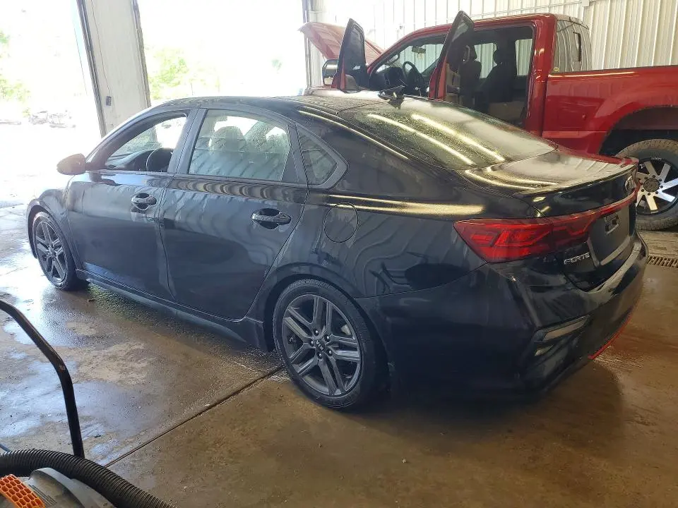 2021 KIA FORTE GT LINE  