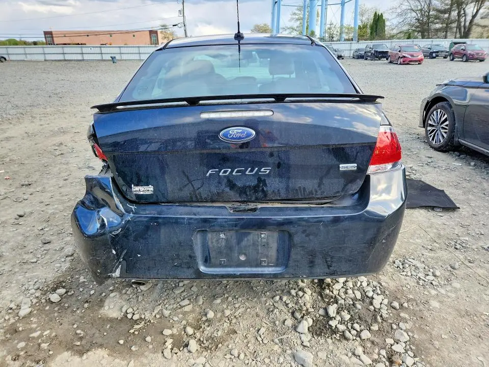2010 FORD FOCUS SES  