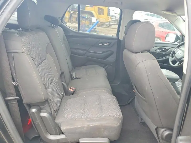 2018 CHEVROLET TRAVERSE LS  