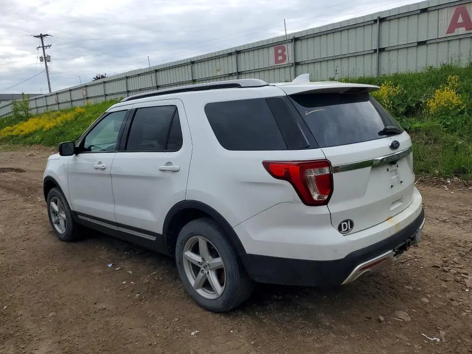 2016 FORD EXPLORER XLT  