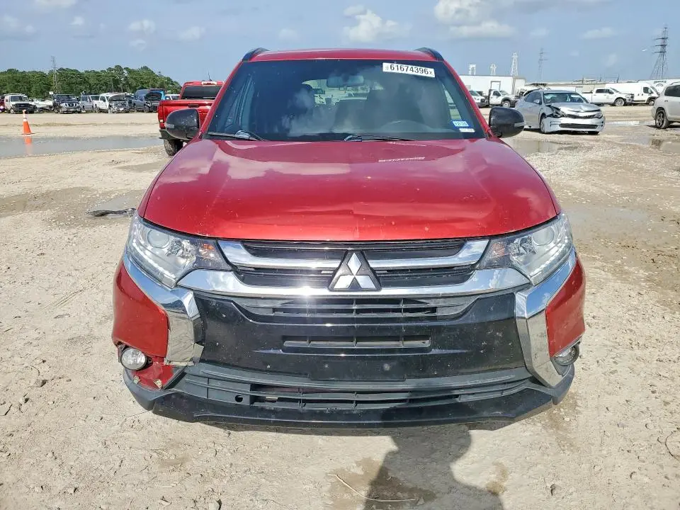 2018 MITSUBISHI OUTLANDER SE  