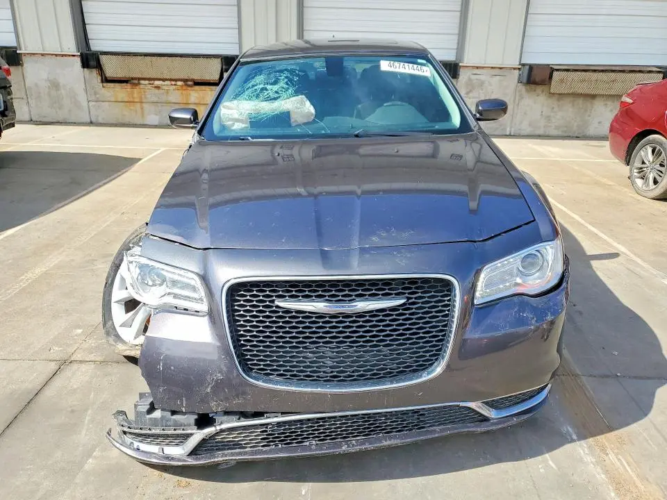 2015 CHRYSLER 300 LIMITED  