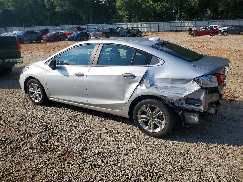 2019 CHEVROLET CRUZE LT  