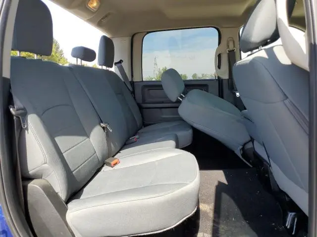 2018 RAM 1500 ST