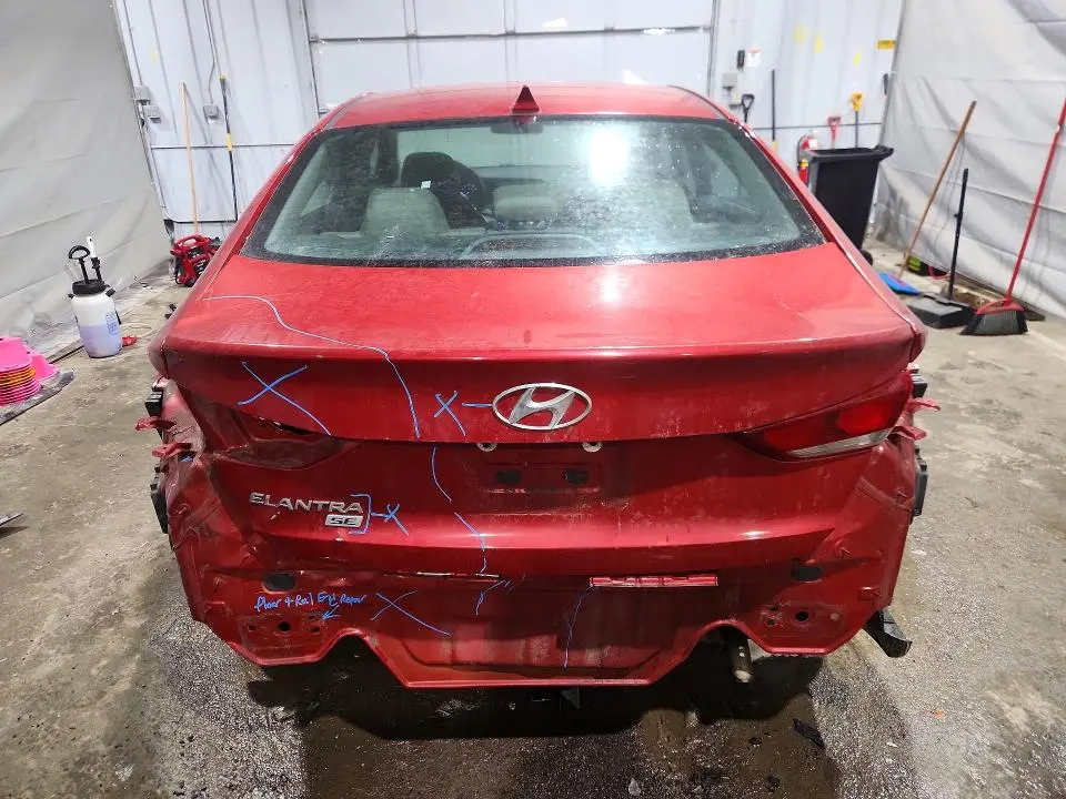 2017 HYUNDAI ELANTRA SE  