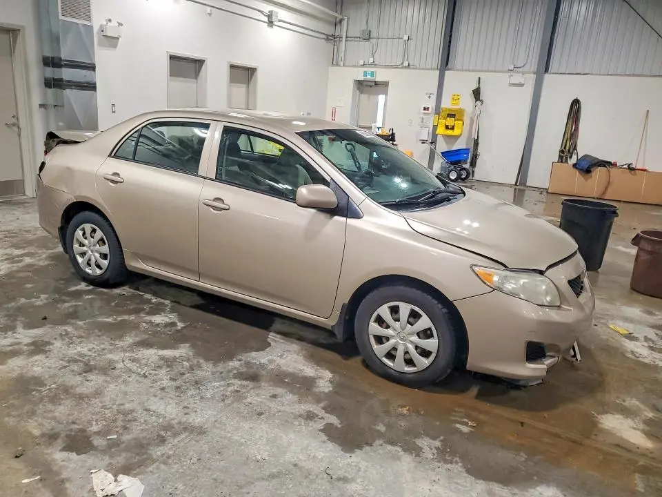 2010 TOYOTA COROLLA BASE  