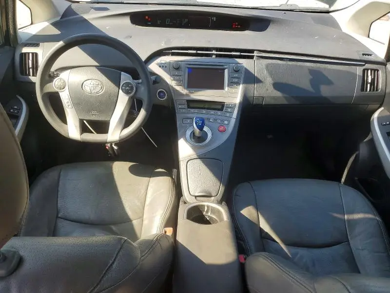 2014 TOYOTA PRIUS THREE  