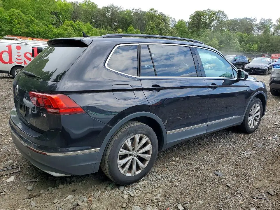 2018 VOLKSWAGEN TIGUAN SE  