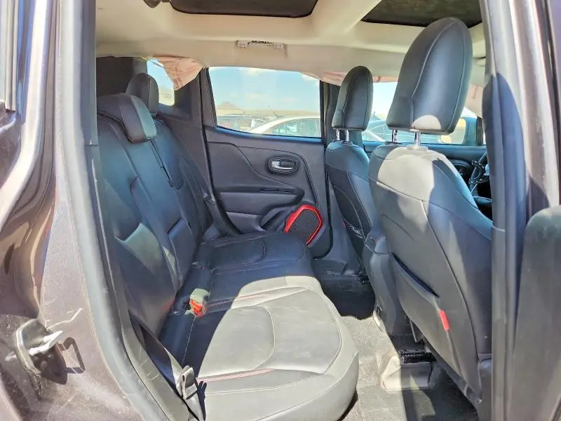 2017 JEEP RENEGADE TRAILHAWK  