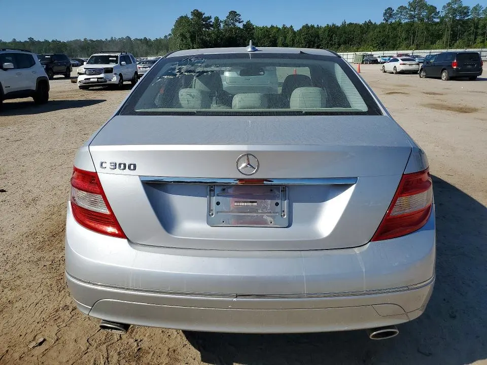 2010 MERCEDES-BENZ C 300  