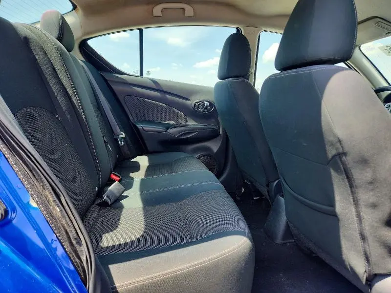 2016 NISSAN VERSA 1.6 SV  