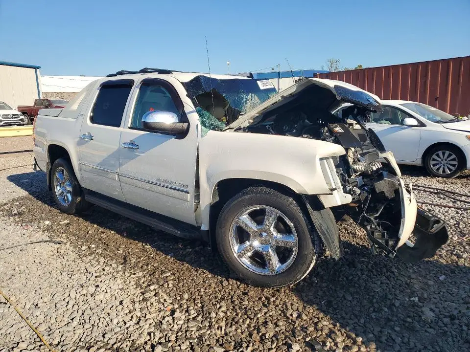 2012 CHEVROLET AVALANCHE LTZ  