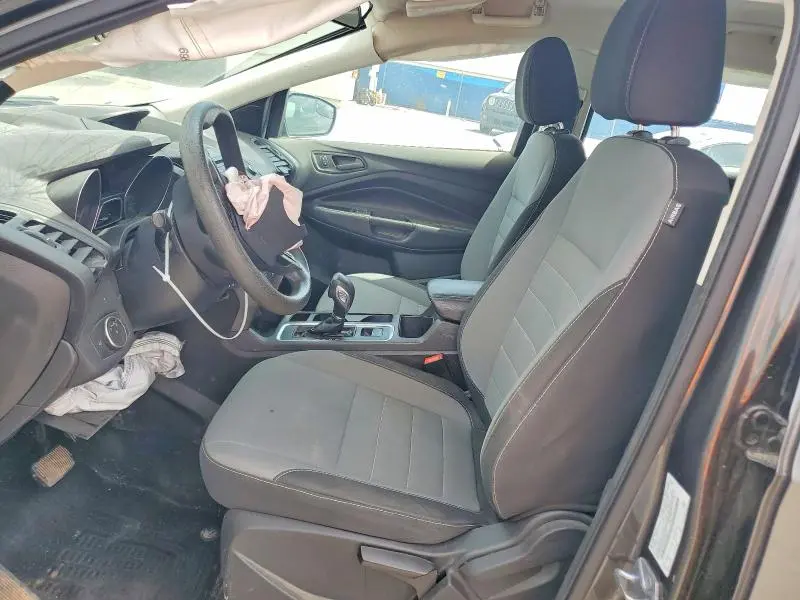 2017 FORD ESCAPE S  