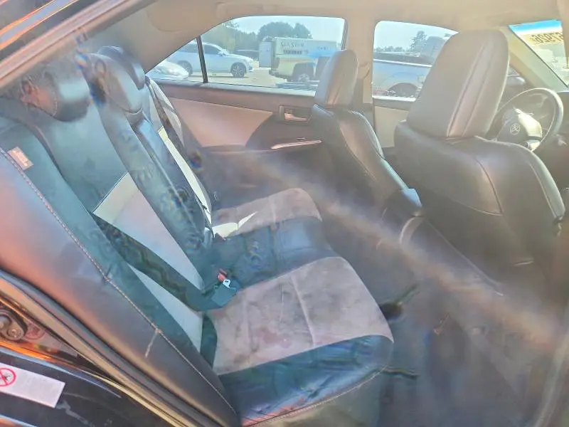 2012 TOYOTA CAMRY SE V6  