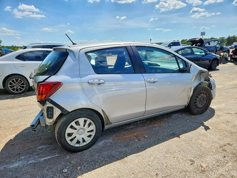 2017 TOYOTA YARIS 5-DOOR L FLEET  
