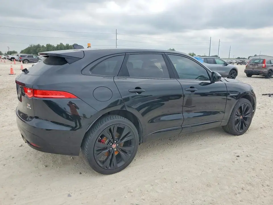 2018 JAGUAR F-PACE S  