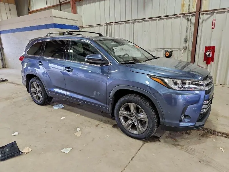 2019 TOYOTA HIGHLANDER LIMITED  