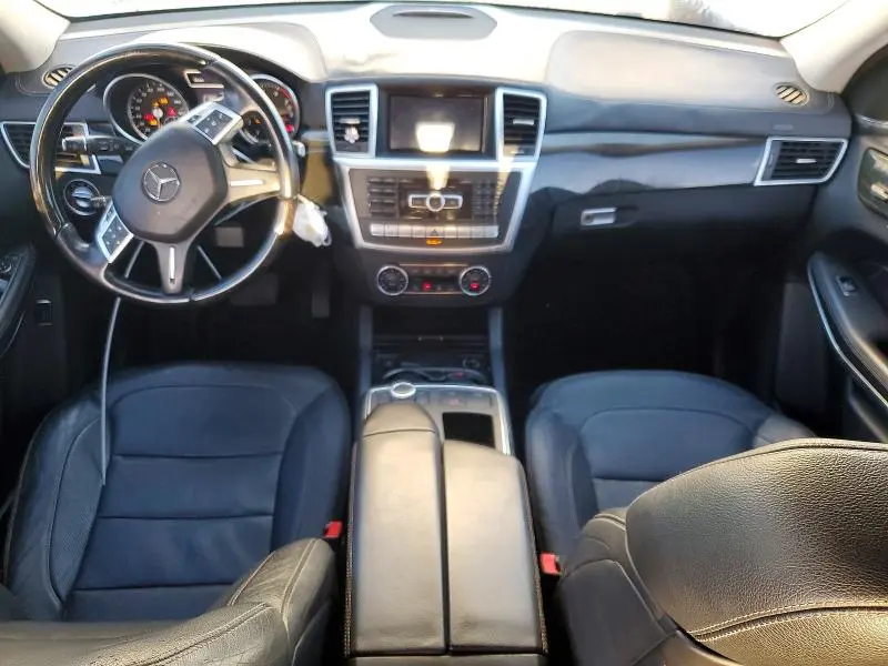 2015 MERCEDES-BENZ GL 550 4MATIC  