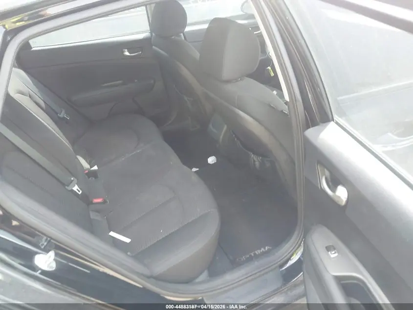 2016 KIA OPTIMA LX