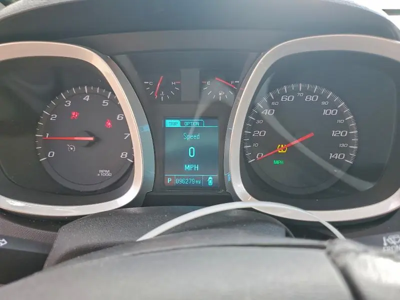 2017 CHEVROLET EQUINOX LT  