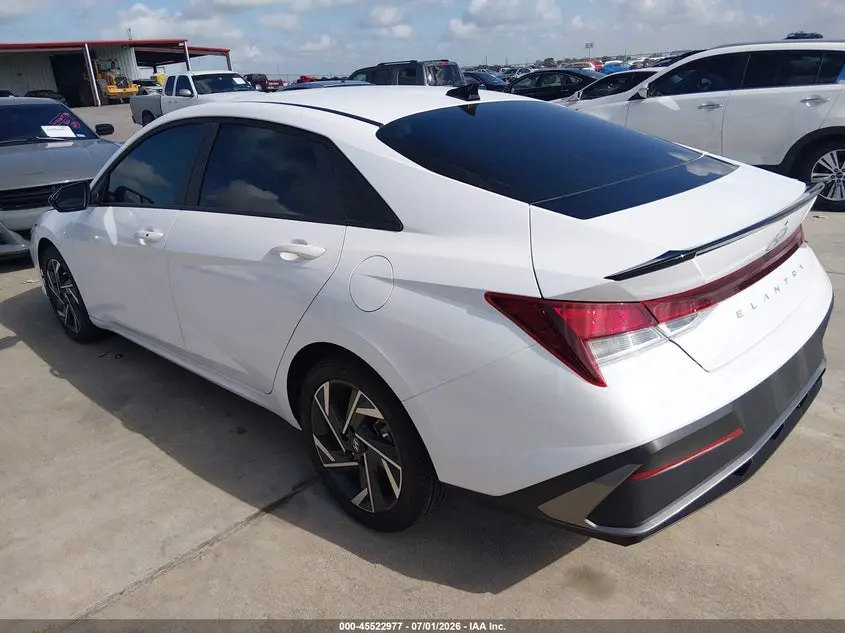 2025 HYUNDAI ELANTRA SEL SPORT