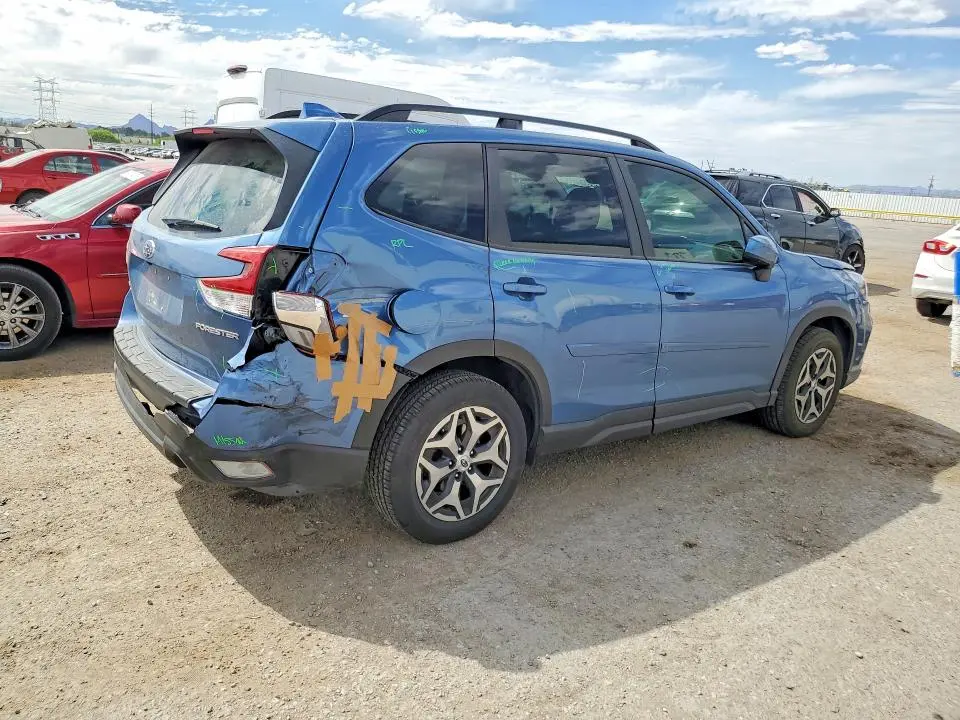 2020 SUBARU FORESTER PREMIUM  