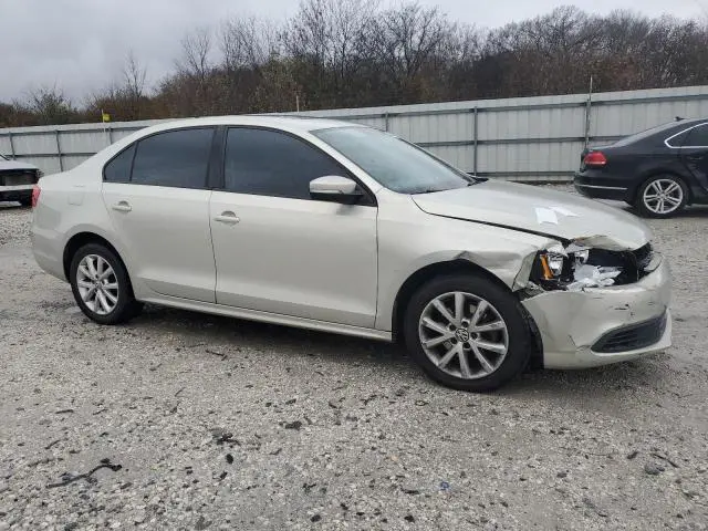 2011 VOLKSWAGEN JETTA SE  