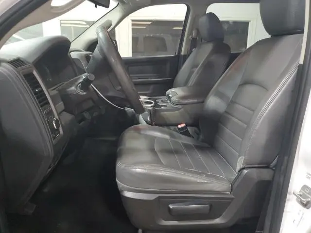 2016 RAM 1500 ST
