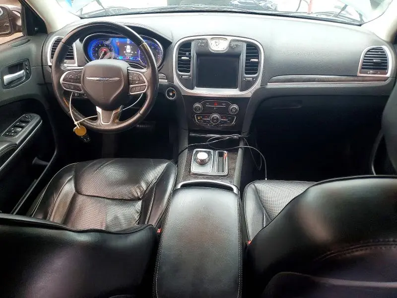 2020 CHRYSLER 300 LIMITED  