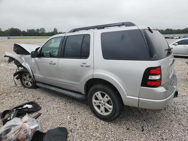 2010 FORD EXPLORER XLT  