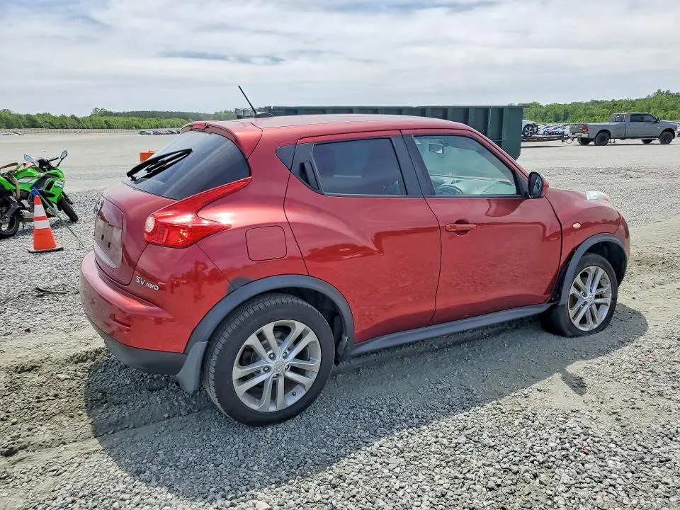 2011 NISSAN JUKE S  