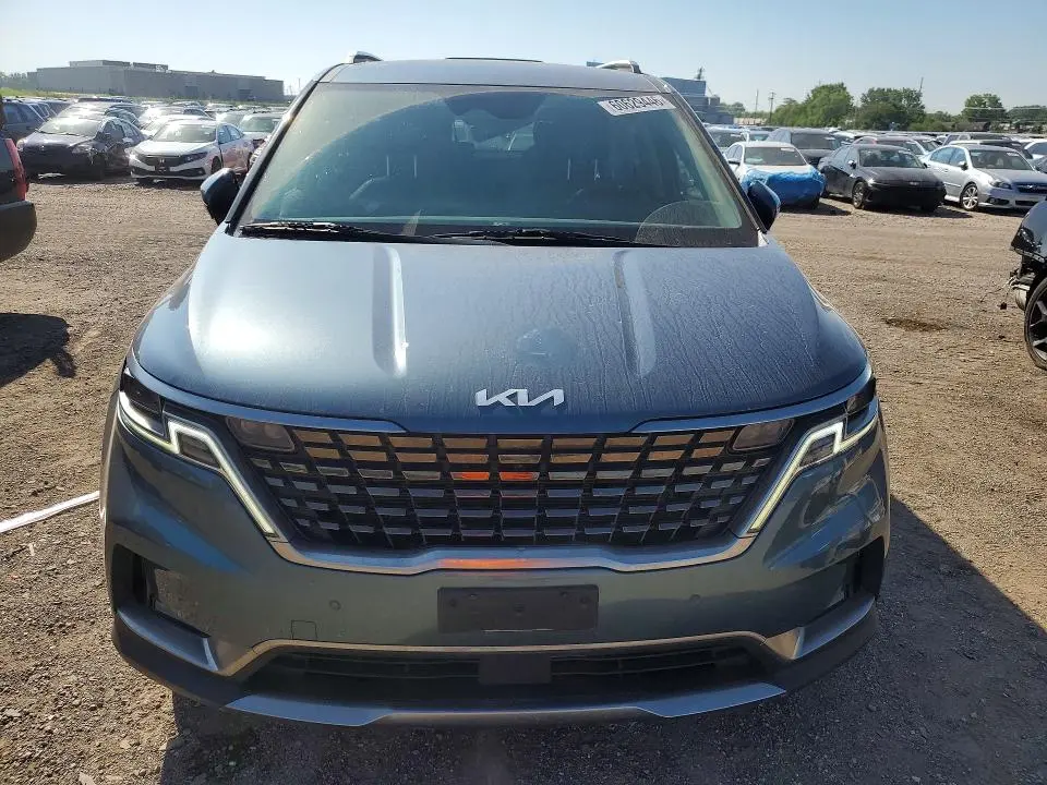 2023 KIA CARNIVAL SX PRESTIGE  